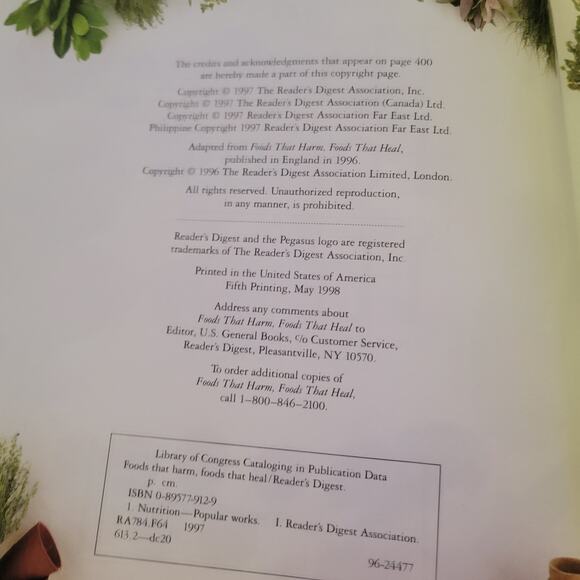 Foods That Harm Foods that Heal A-Z Guide to Safe and Healthy Eating Hardback - Picture 2 of 8